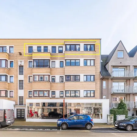 In Near The Sea, Cleaning Included Apartamento Koksijde