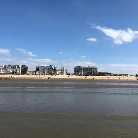 In Near The Sea, Cleaning Included Koksijde